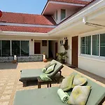 Rachawadee Villa