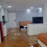 49 Suites