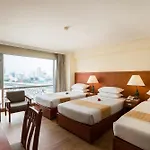 Bangkok Palace Hotel