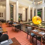 Grande Centre Point Hotel Ploenchit - SHA Plus