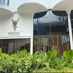 Nato House Ekkamai
