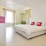 Zen Rooms Panurangsri