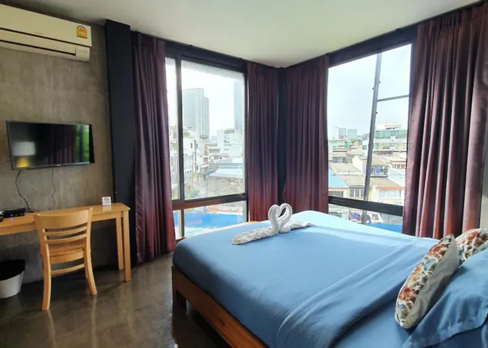Baan Wualamphong บ้านวัวลำพอง
