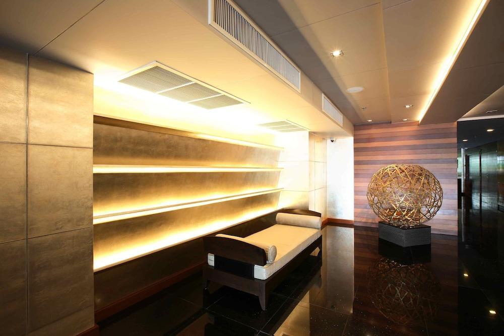 Oakwood Sukhumvit Thonglor Hotel 4*