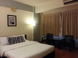 Crown Bts Nana Hotell Bangkok