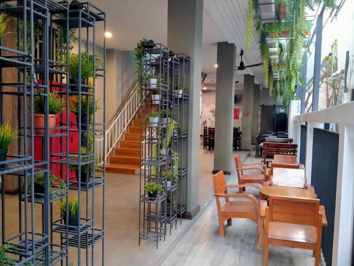 Bbhouse Rambuttri 2 Khách sạn