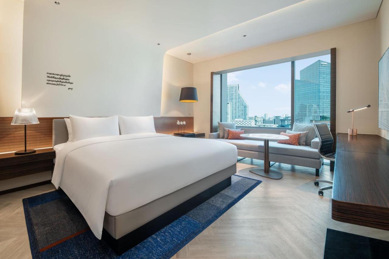 Le Meridien Hotel 5*