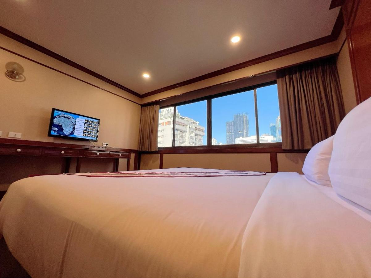 Hotel The Promenade 3*