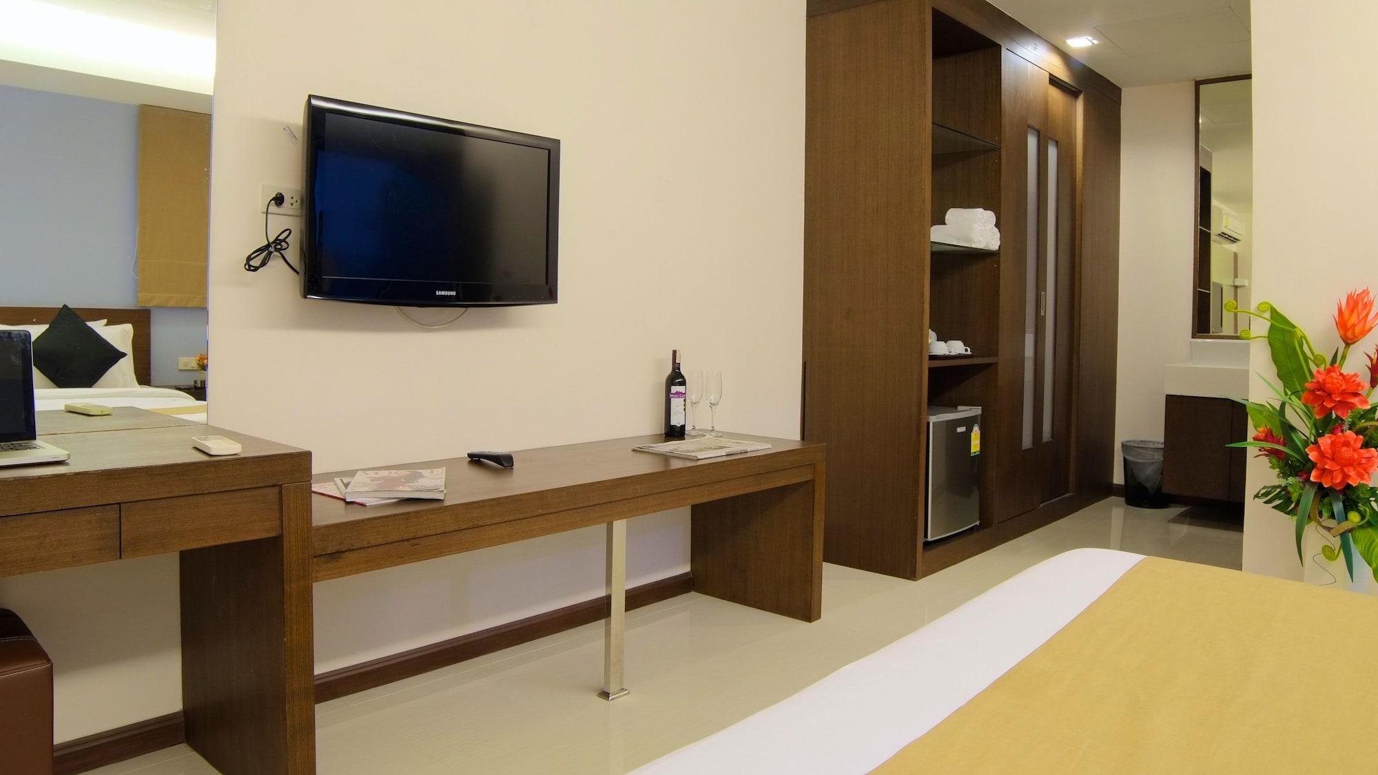 Grand Alpine 3* Bangkok