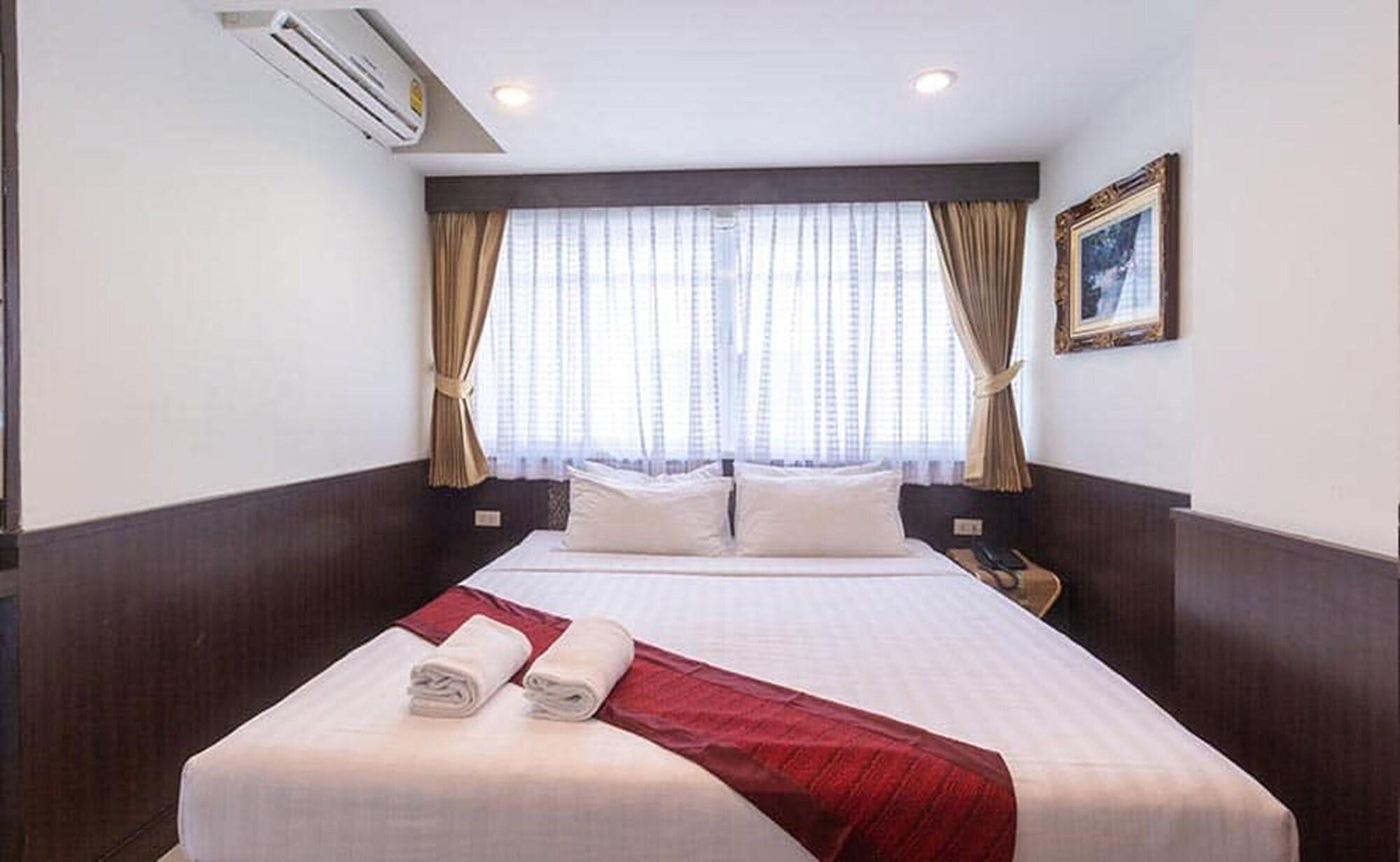 Gusto Pratunam Hotel