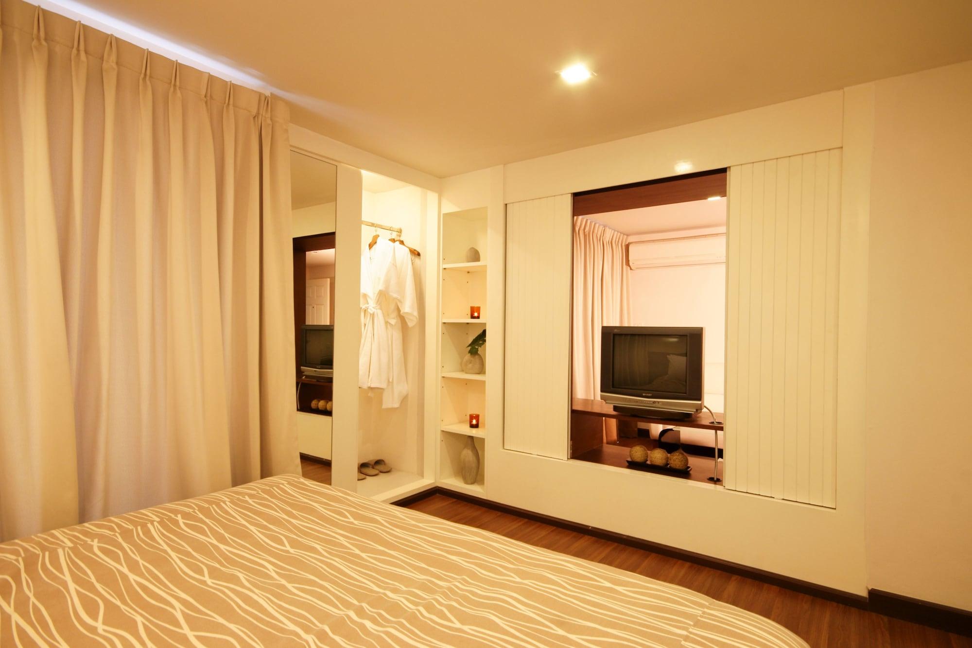 Khách sạn I Sathorn 3*