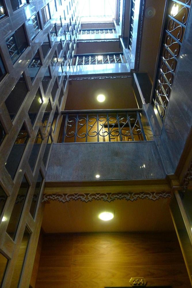Pensão Tanee Place
