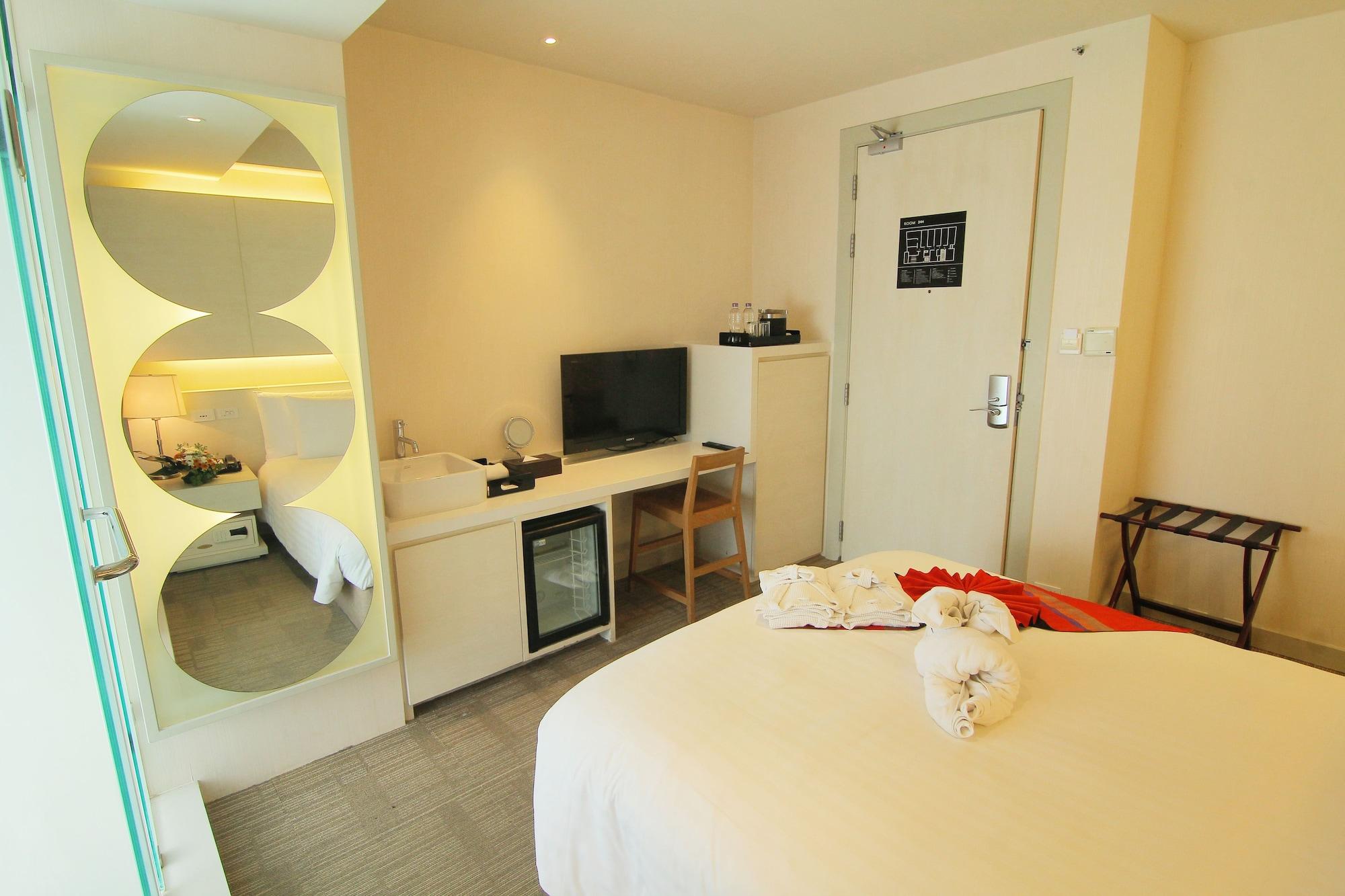 Hotel Aspira Hiptique Sukhumvit 13