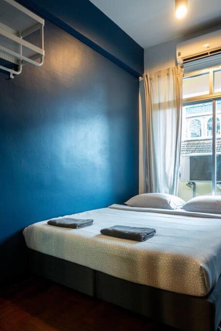 Apartment T4 Two Bedrooms Full Kitchen/1 Min To Bts Bangkok