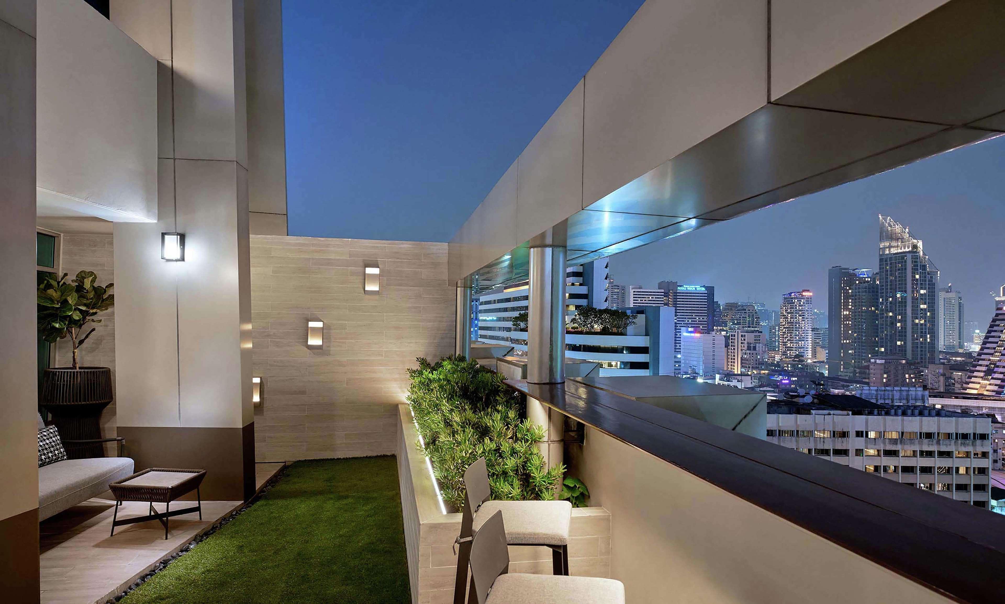 Khách sạn Doubletree By Hilton Ploenchit
