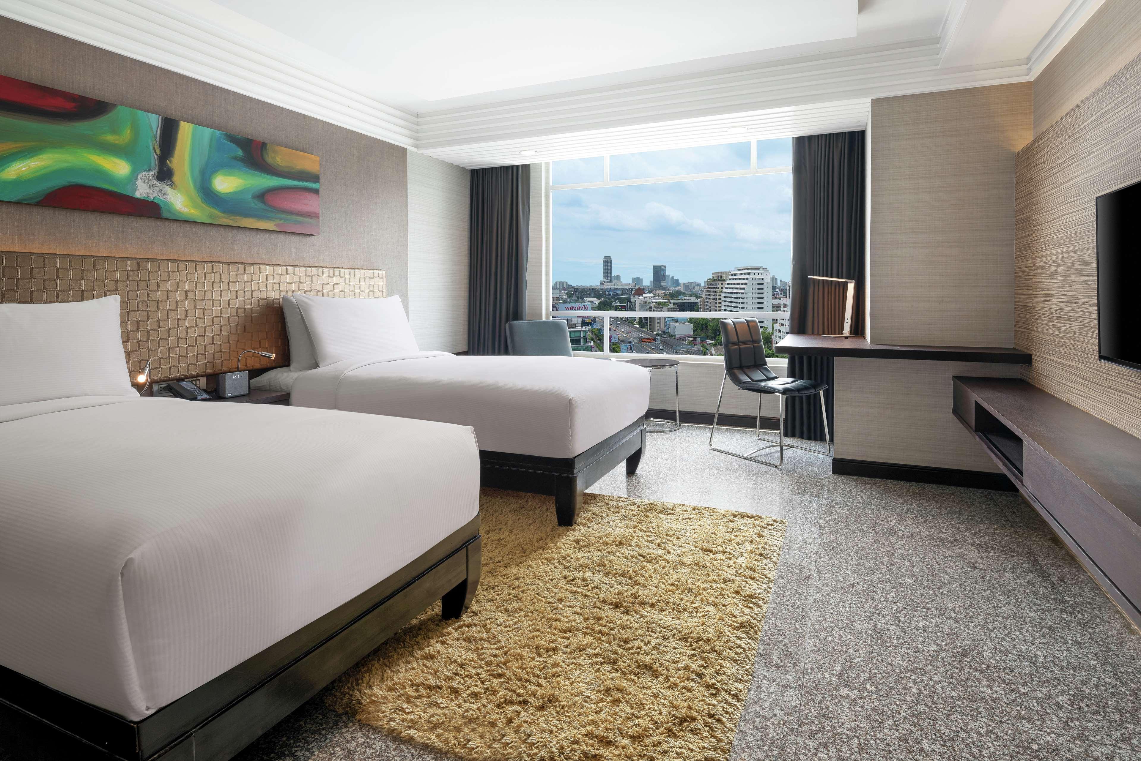 Khách sạn Doubletree By Hilton Ploenchit