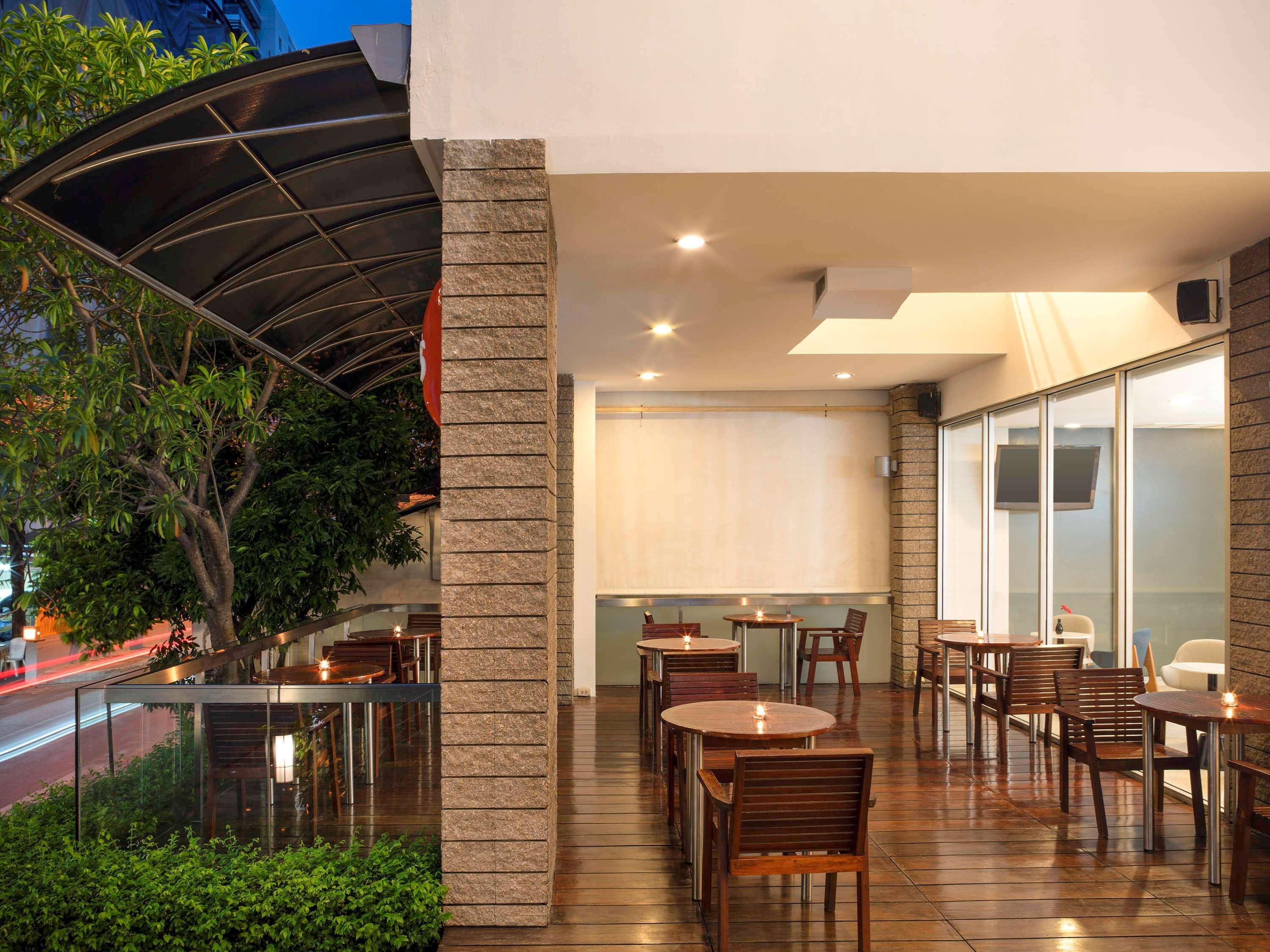 Ibis Sathorn Hotel 3*