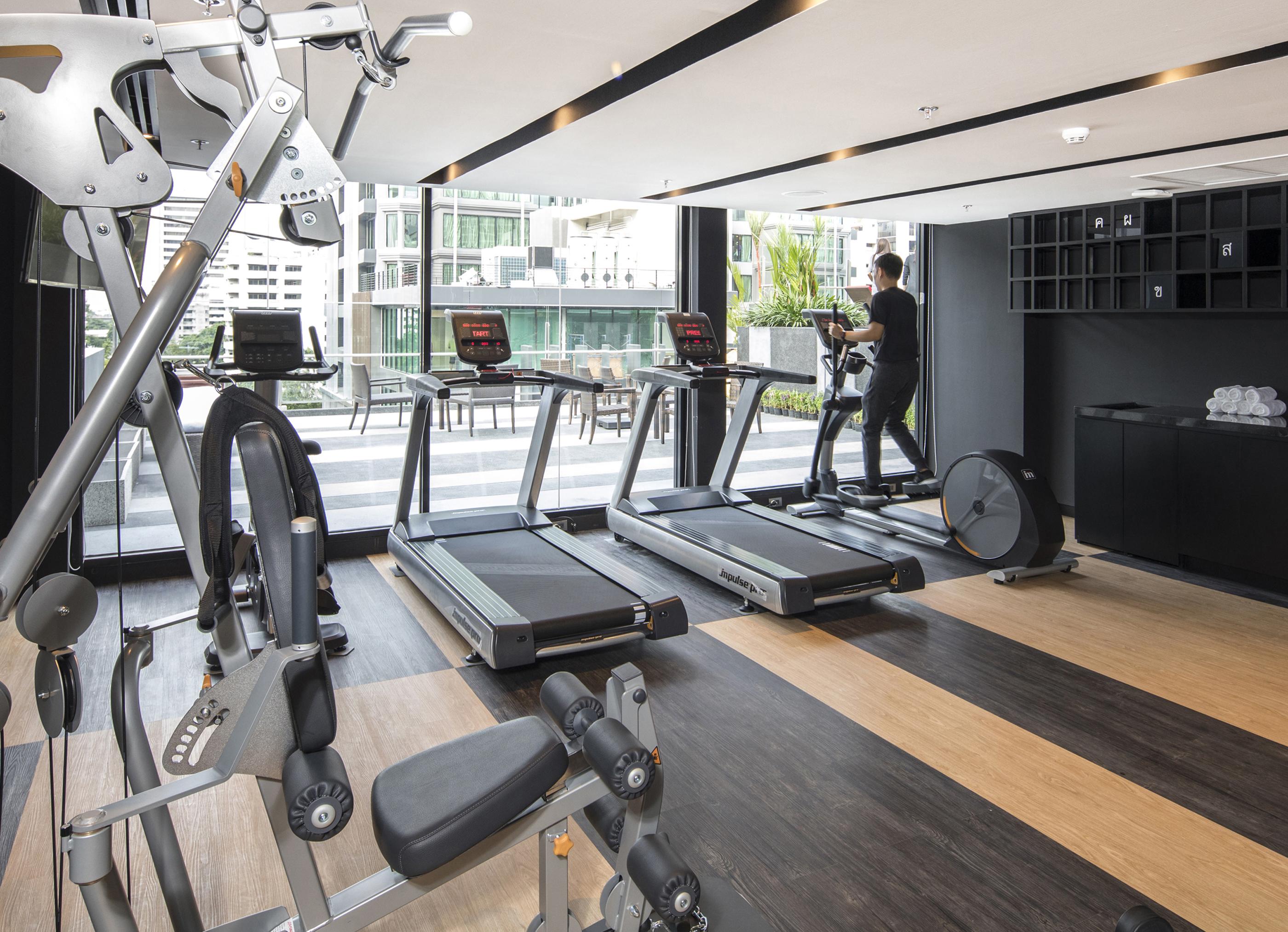 Travelodge Sukhumvit 11 Hotel 4*