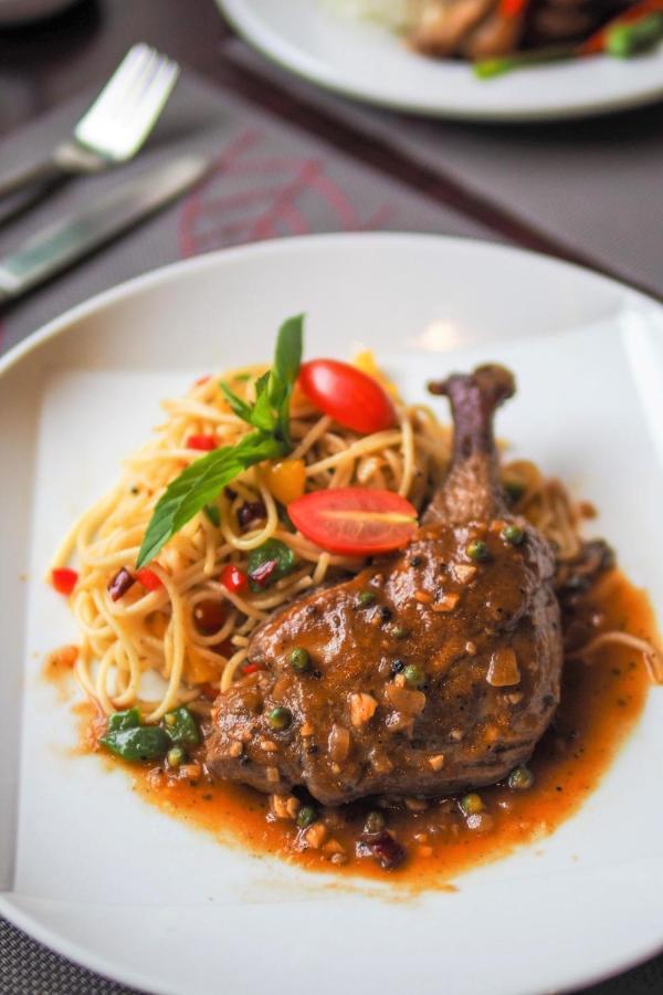 Furamaxclusive Sukhumvit Khách sạn 4*
