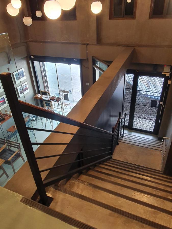 Baan Wualamphong บ้านวัวลำพอง Acomodação com café da manhã  Banguecoque
