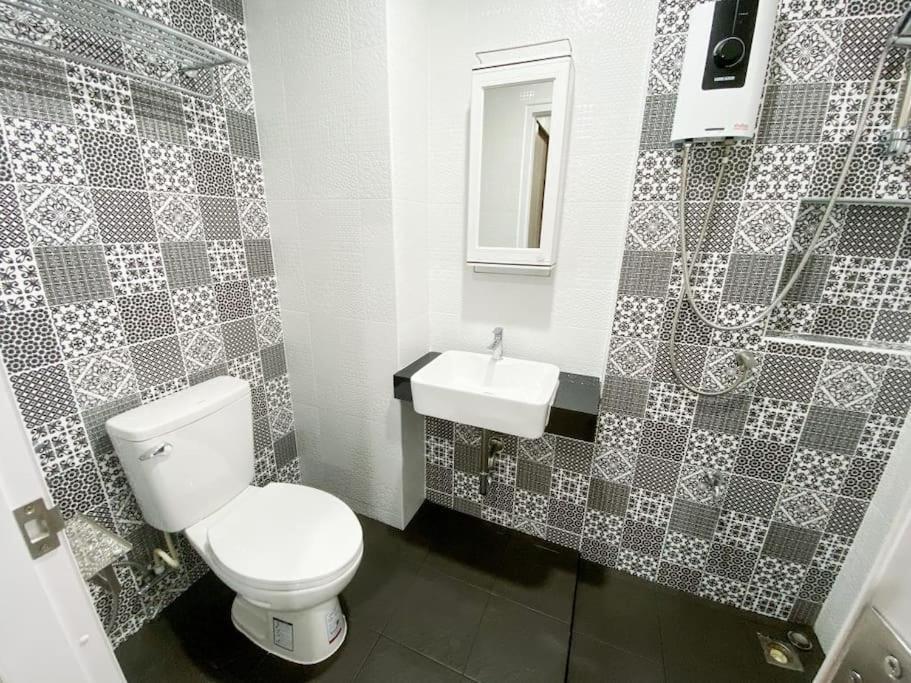 Gp House - Studio Sukhumvit Near Bts Pangsapuri Bangkok