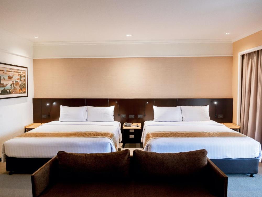 Hotell The Royal River