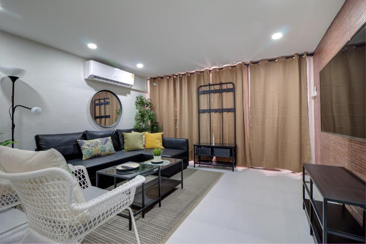 Hébergement de vacances Watergate Townhouse 曼谷中心水門家 *