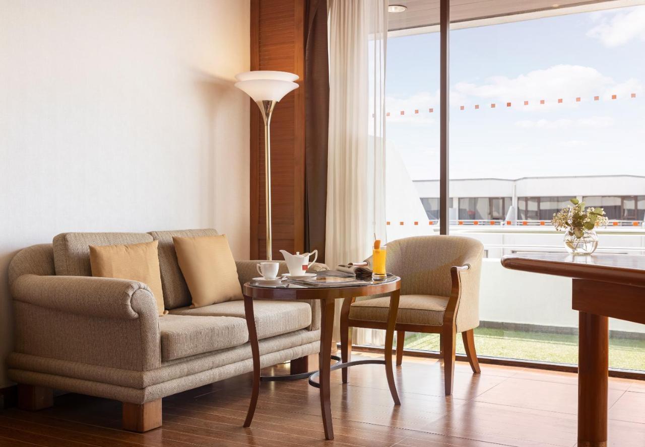 Hotell Amari Don Muang Airport 5*