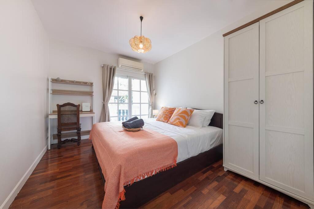 Ferienhaus Oasis Townhouse In The Perfect Location Bangkok