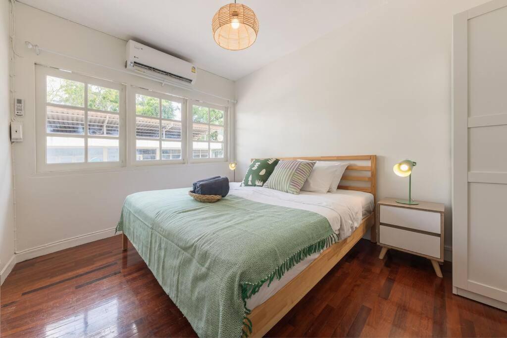 Ferienhaus Oasis Townhouse In The Perfect Location Bangkok