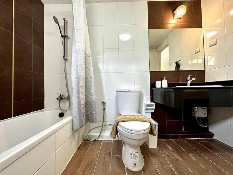 Oasis Townhouse In The Perfect Location Ferienhaus *