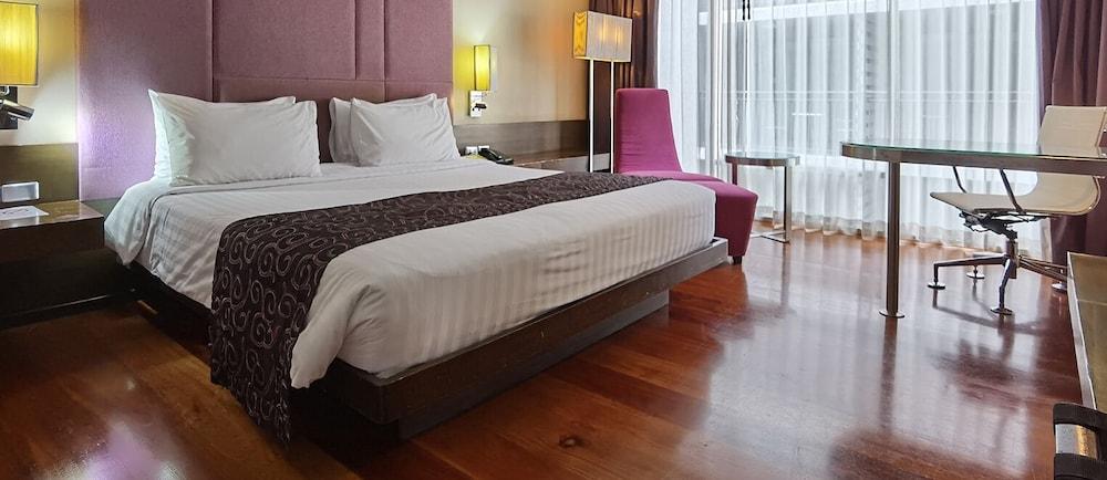Hotel Citichic Sukhumvit 13 By Compass Hospitality