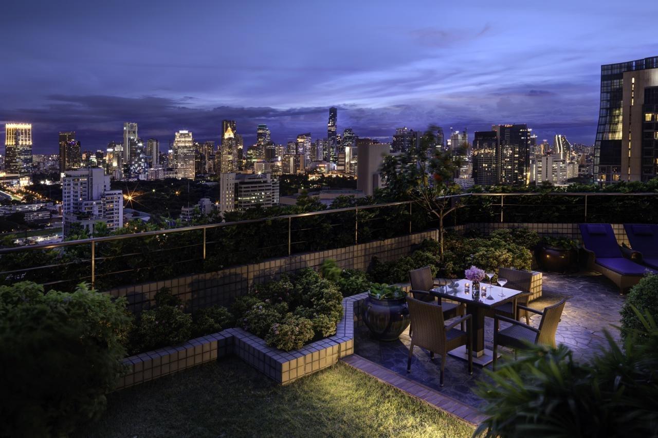 Doubletree By Hilton Ploenchit Khách sạn