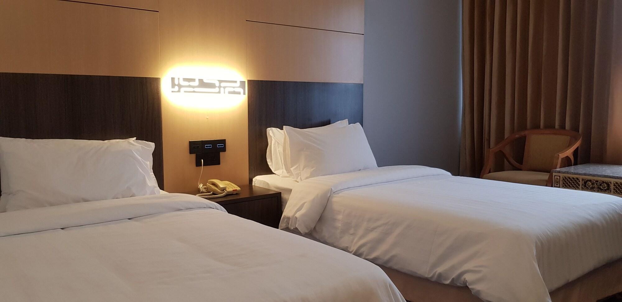 Ariston Hotell