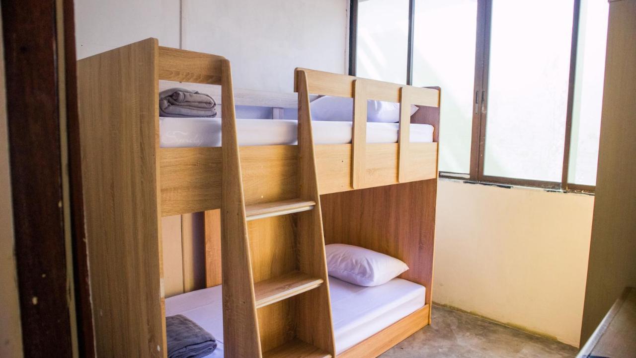 Hostel Deep Sleep *