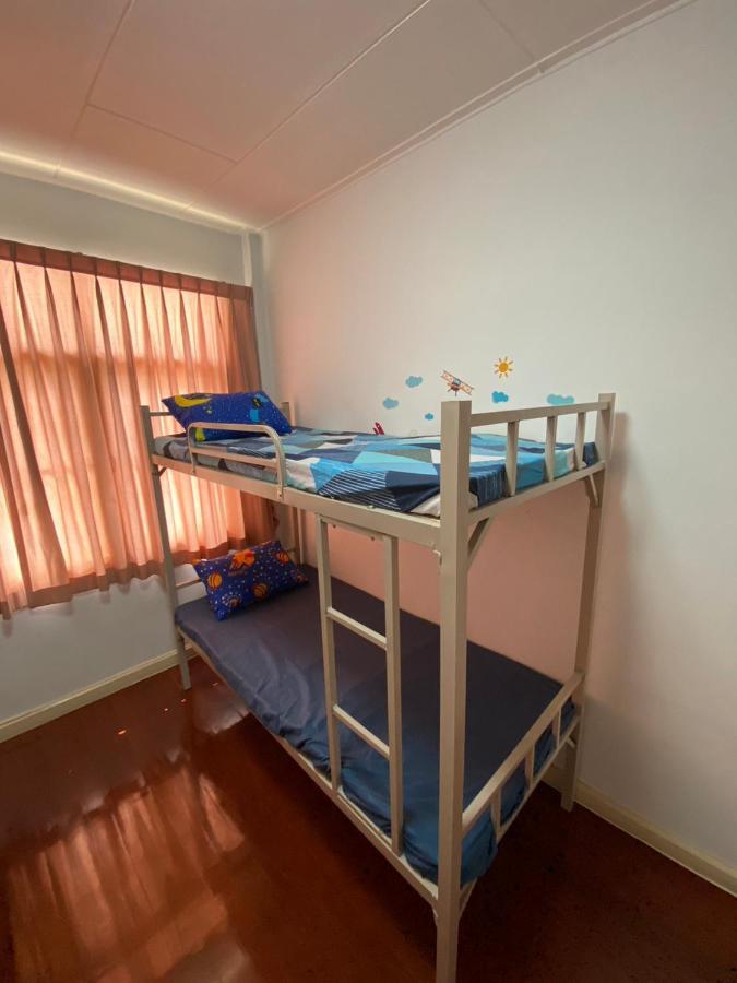 Auberge de jeunesse Sura Near Mrt Phra Ram 9 Bangkok