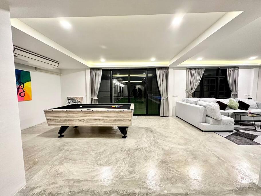 Number3 Poolvilla Banguecoque