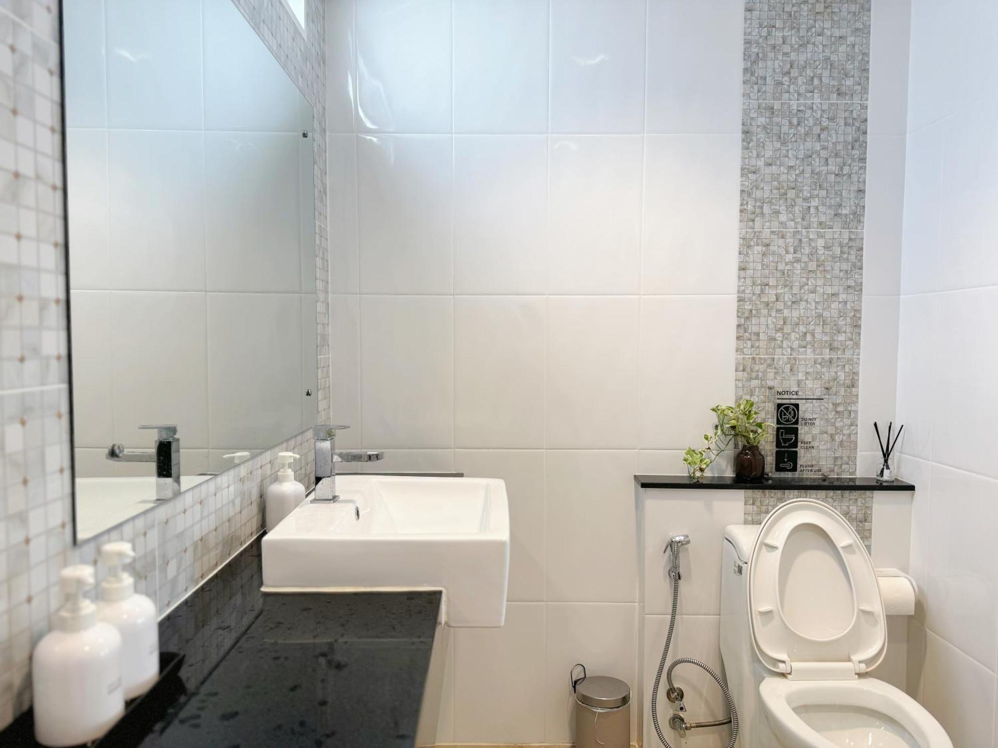 Guest house Jira Private Cozy Near Suvarnabhumi Airport *