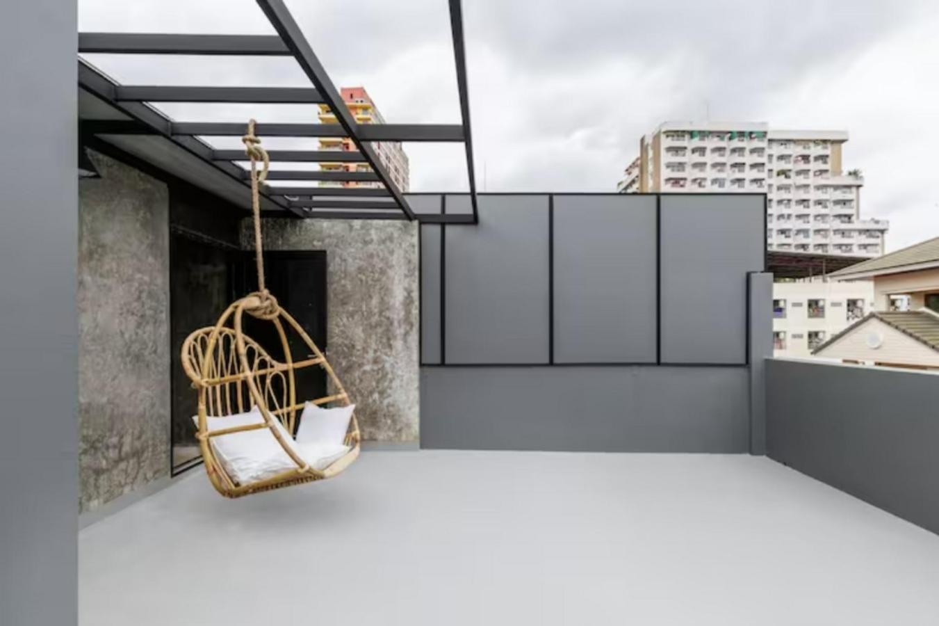 Hotell Wabisabi 3 Min To Train Station 5*