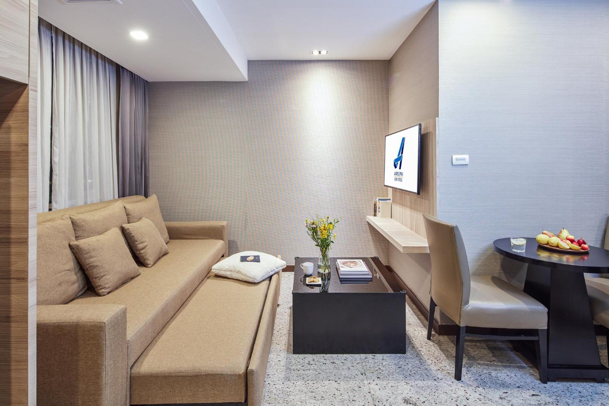Adelphi 4* Bangkok