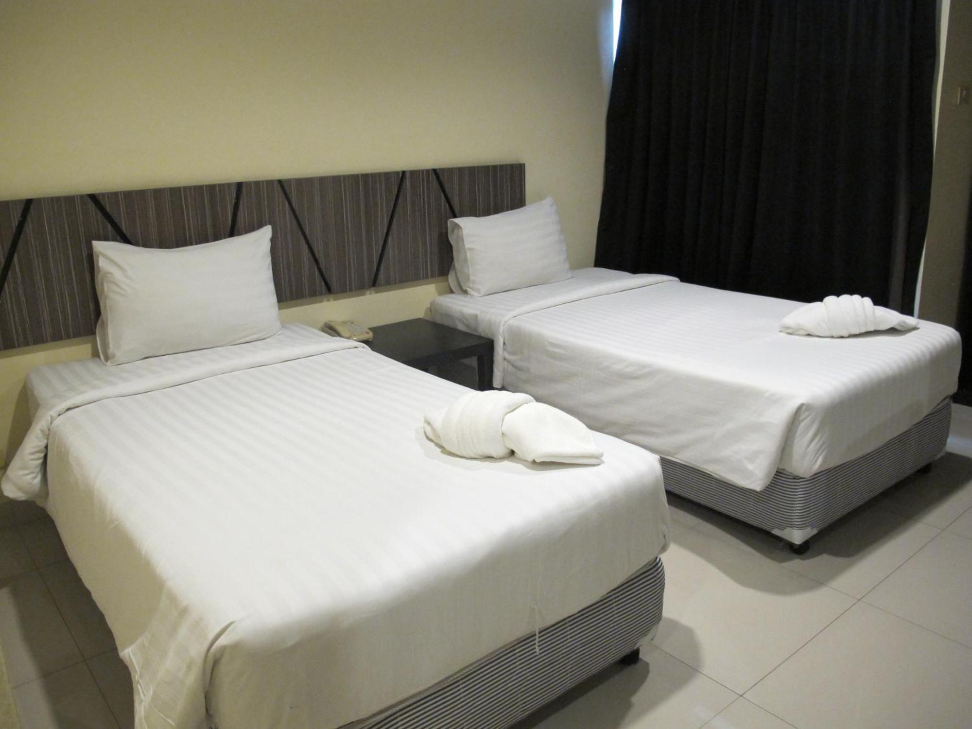 Khách sạn The Airy 3*