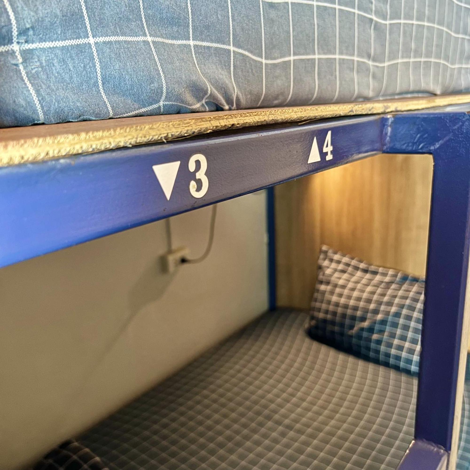 Hoft Khách sạn 2*