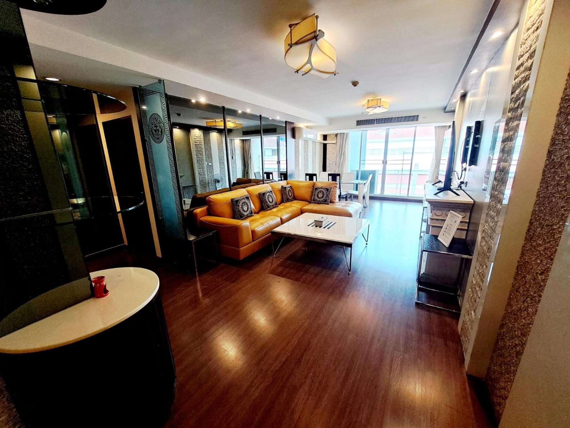 7C-Short-Term Rental Allowed-2Brs Downtown Bangkok