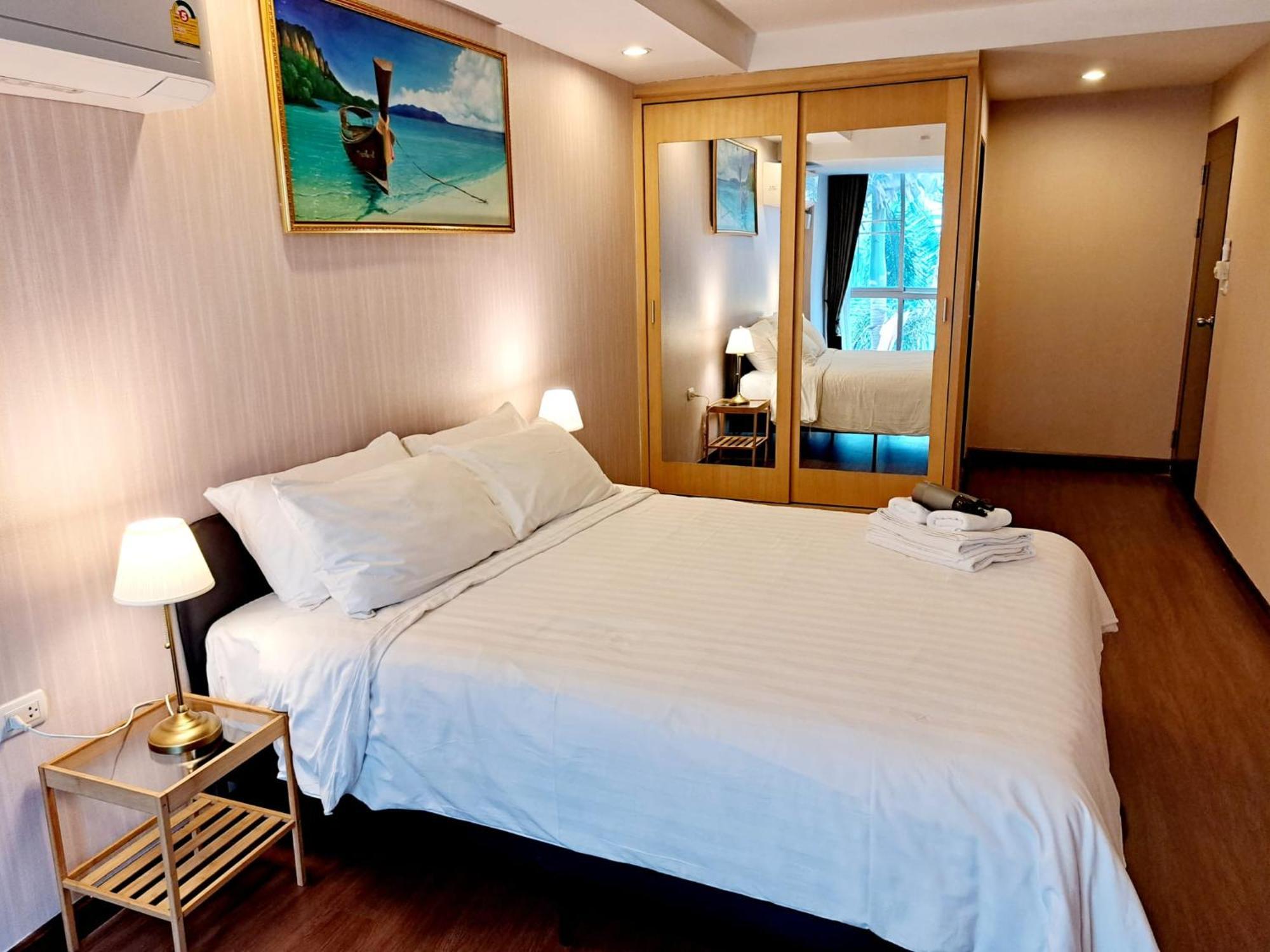 3B-Short-Term Rental Allowed-2Brs Downtown Bangkok