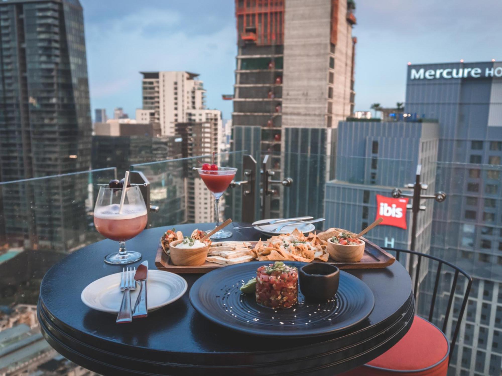 Skyview - Sukhumvit Hotel Bangkok
