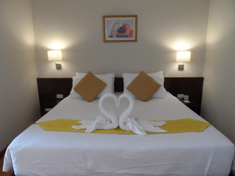 Khách sạn Seasons Siam 4*