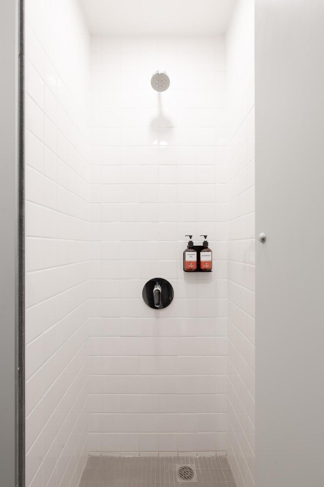Double B Albergue Banguecoque