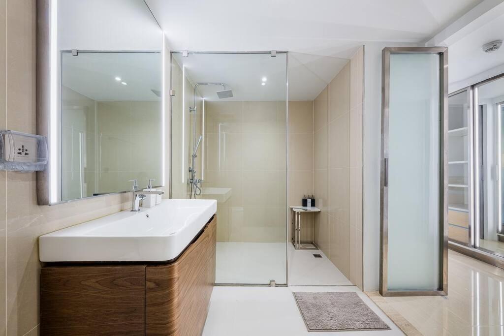 Iconic Skyline, Big Apartment, Great Location Apartamento Bangkok