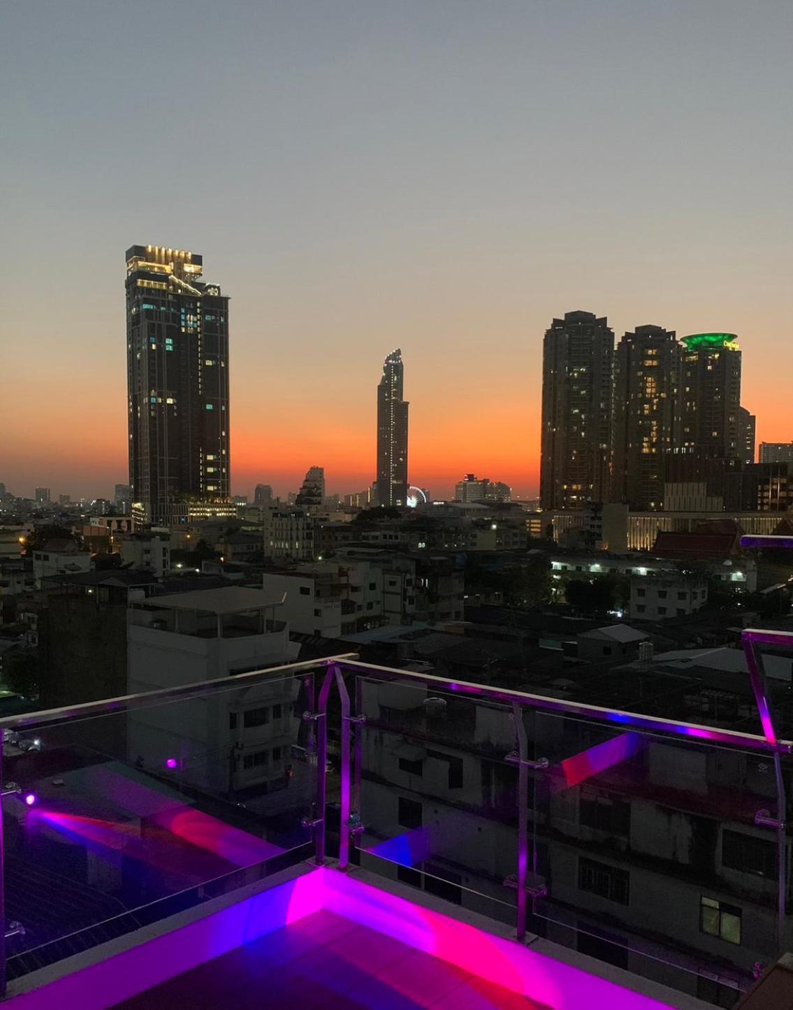 Miloft Sathorn - Sha Certified Khách sạn 5*