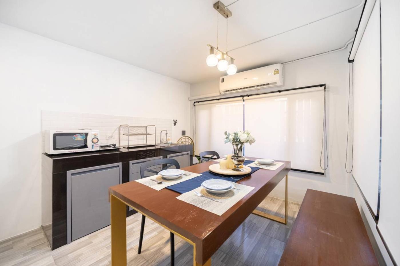 Cozy House Chatuchak Market, 12pp Bangkok